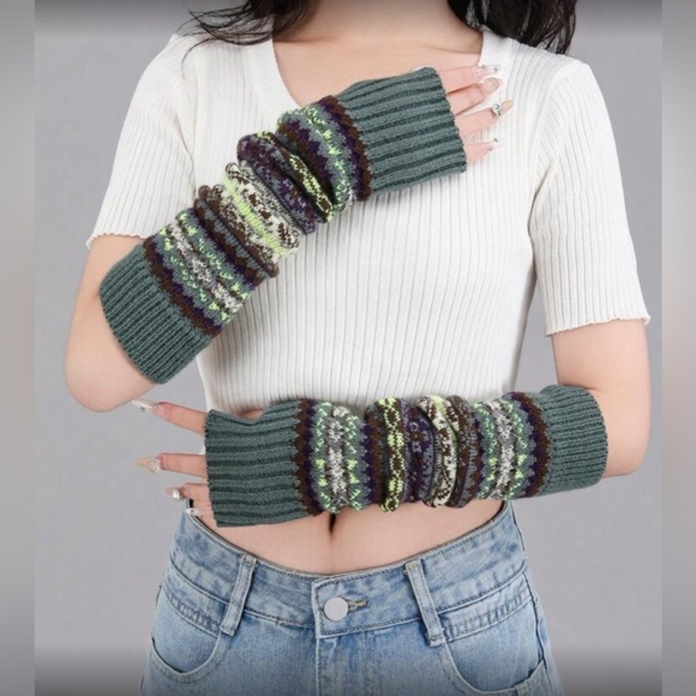 ✨NEW Fair Isle Stylish Hunter Green Knit Arm Warmers